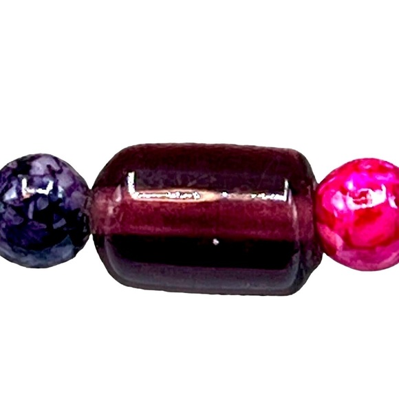 Beaded Necklace With Amethyst and Pink Crackle Quartz Beads - Picture 5 of 9